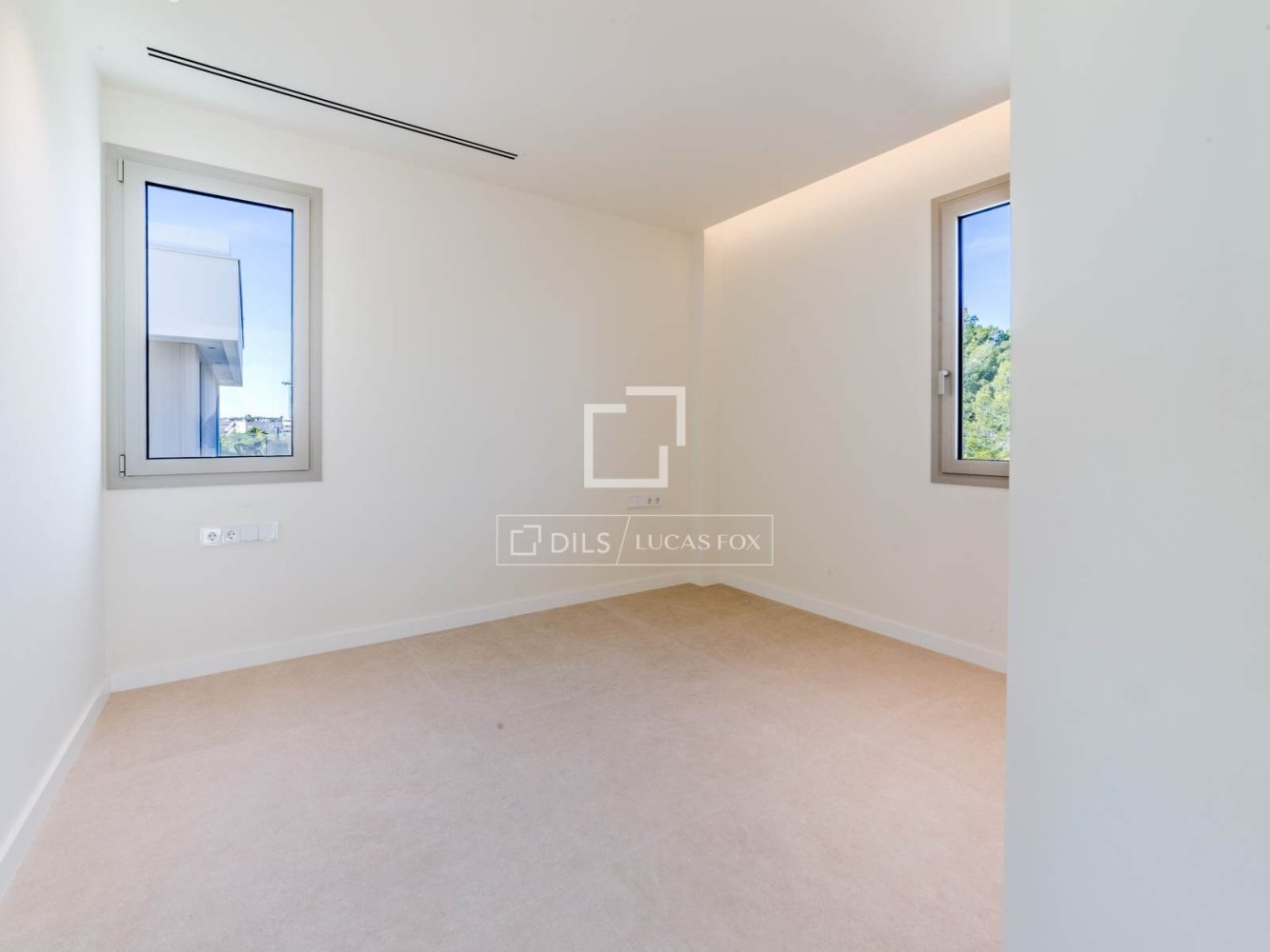 Villa en Sitges, Barcelona, España 4 dormitorios, 561 m2 No. 150859
