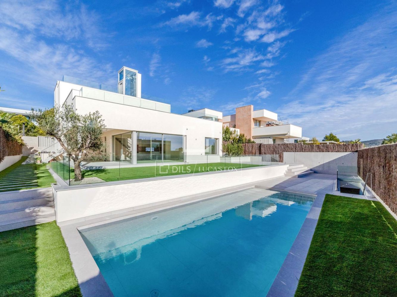 Villa en Sitges, Barcelona, España 4 dormitorios, 561 m2 No. 150859