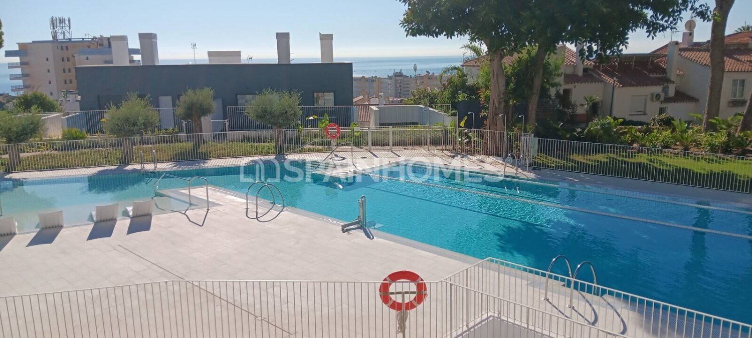 Lägenhet i Torremolinos, Malaga, Spanien 4 sovrum, 80 kvm. Nr. 168392
