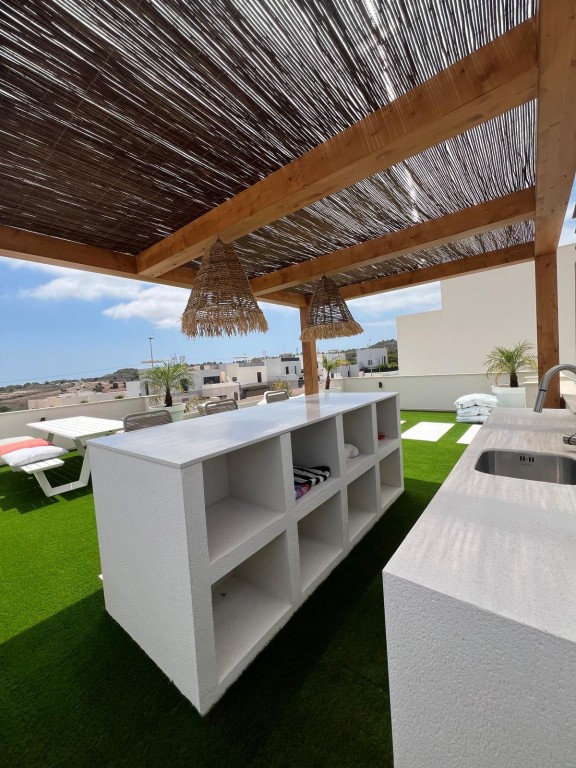 Villa i San Miguel de Salinas, Alicante, Spanien 4 sovrum, 263 kvm. Nr. 199292