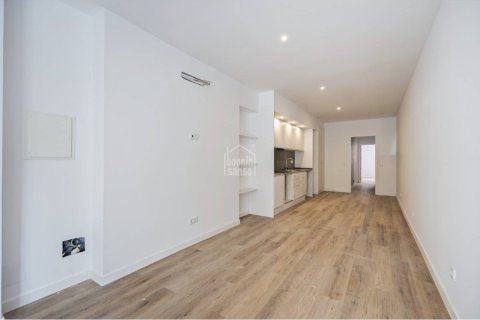 Apartment in Mahon, Menorca, Spain 3 bedrooms, 69 sq.m. No. 199030
