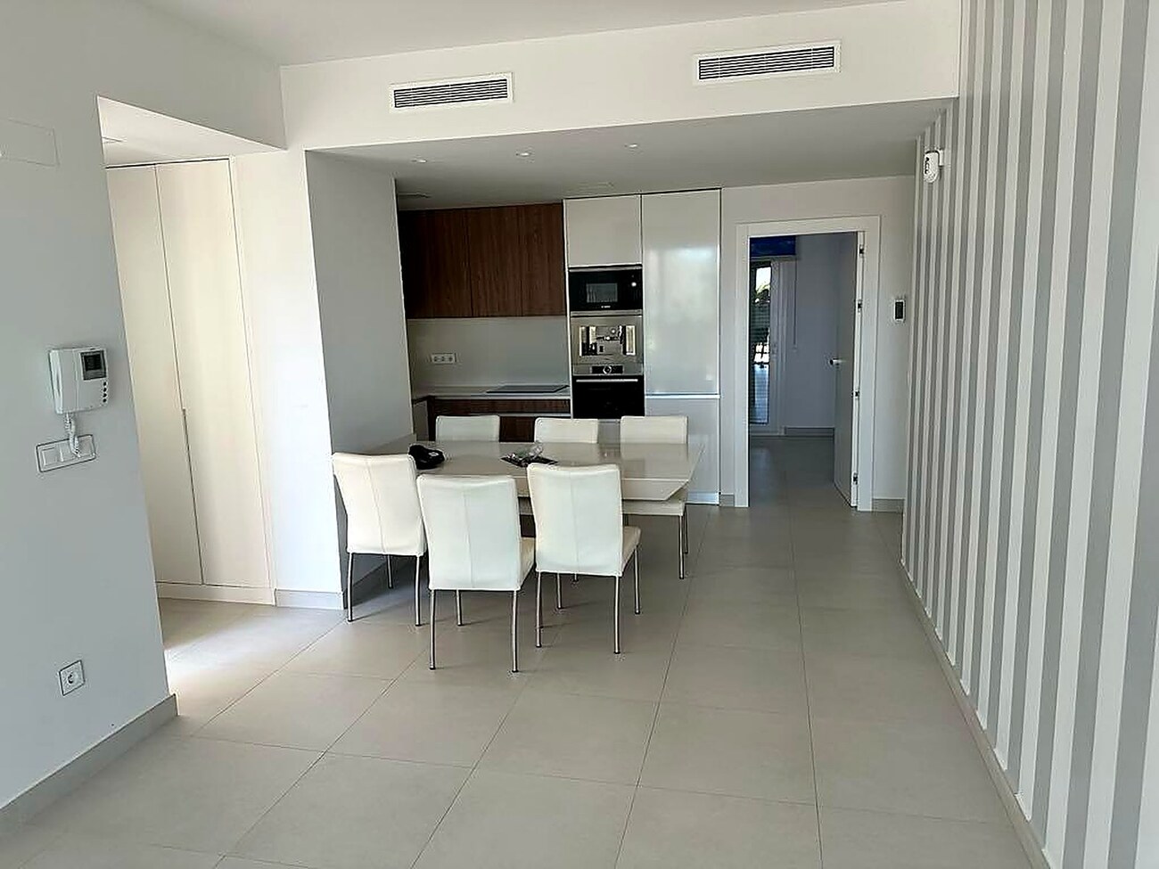 Apartament w Torrevieja, Alicante, Hiszpania 3 sypialnie, 93 mkw. nr 199738