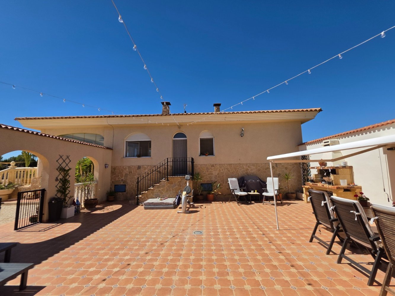 Villa en Pinoso, Alicante, España 4 dormitorios, 405 m2 No. 198968