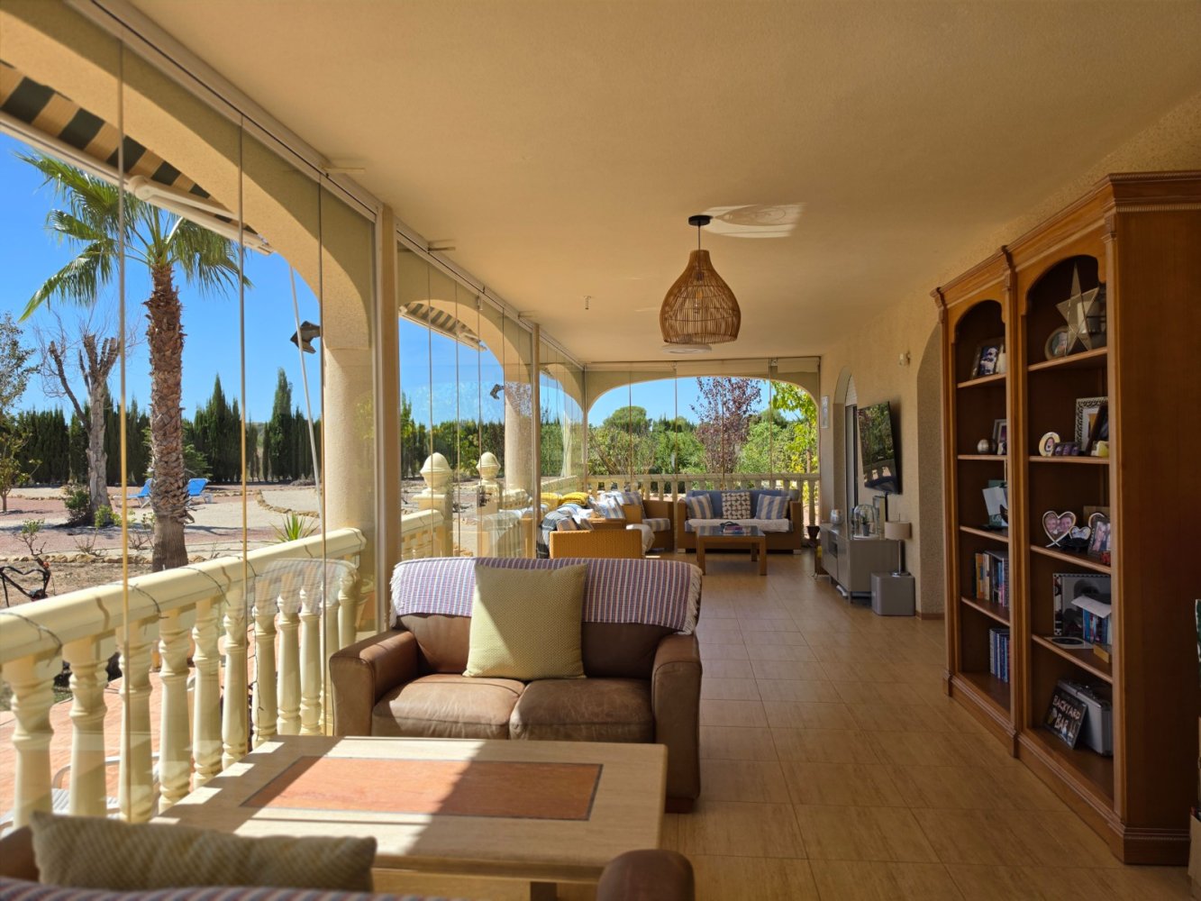 Villa en Pinoso, Alicante, España 4 dormitorios, 405 m2 No. 198968