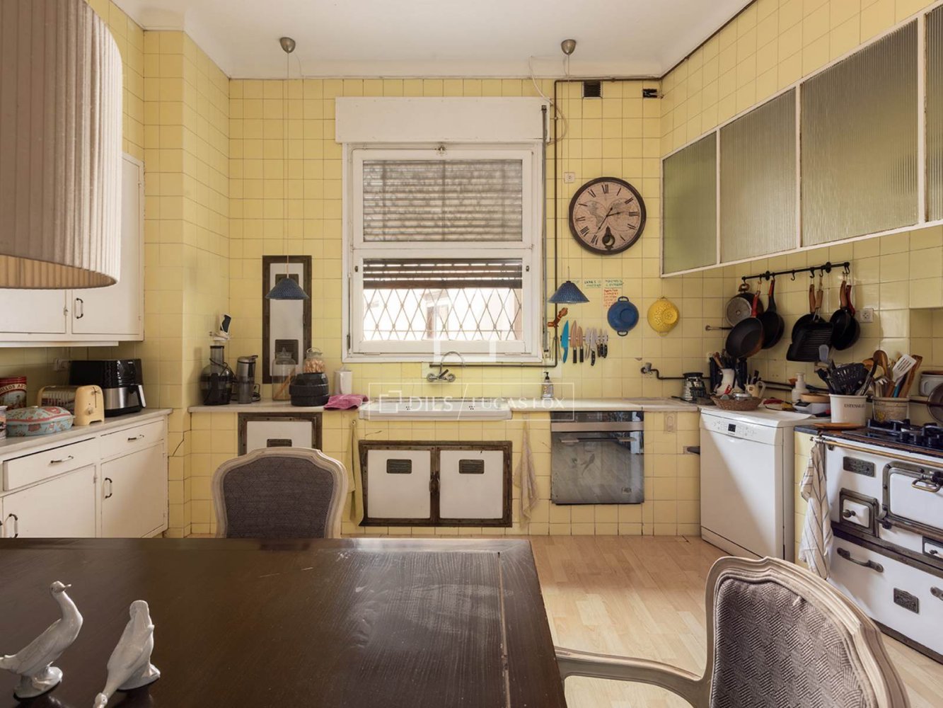 Apartament w Barcelona, Hiszpania 3 sypialnie, 259 mkw. nr 199884