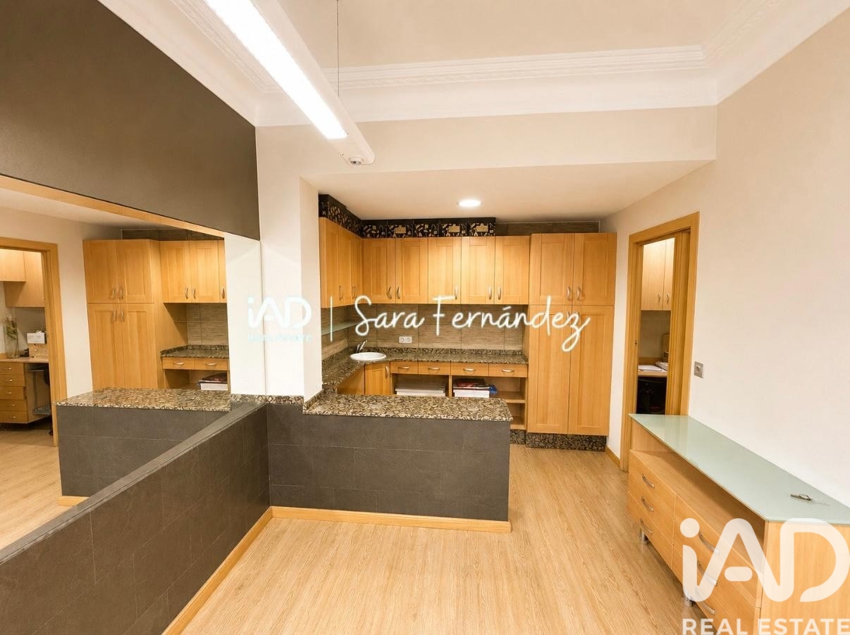 Propiedad comercial en León, España 50 m2 No. 197766