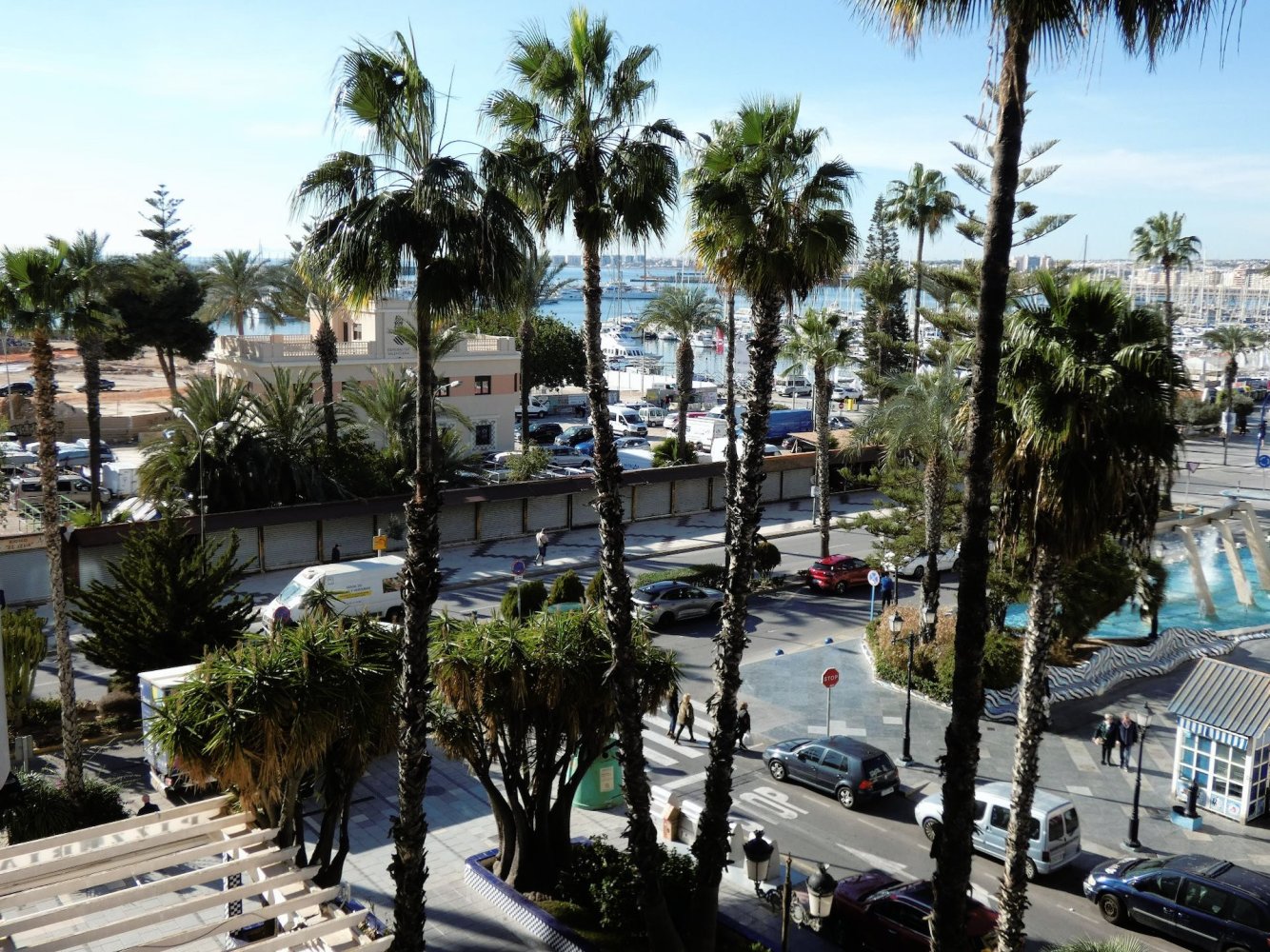 Apartment in Torrevieja, Alicante, Spain 3 bedrooms, 114 sq.m. No. 199340