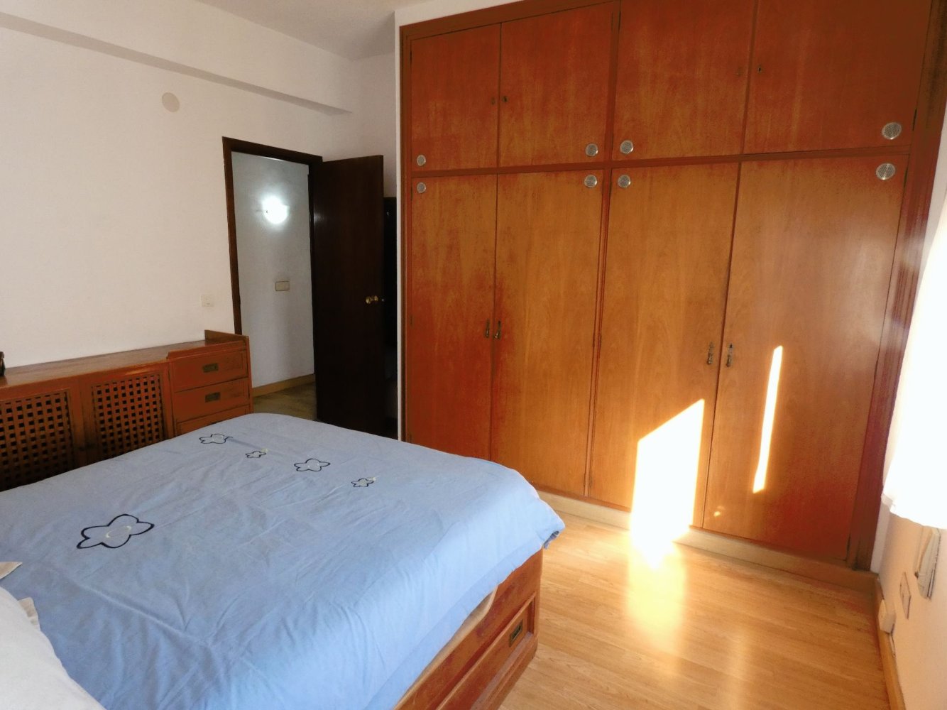 Apartment in Torrevieja, Alicante, Spain 3 bedrooms, 114 sq.m. No. 199340