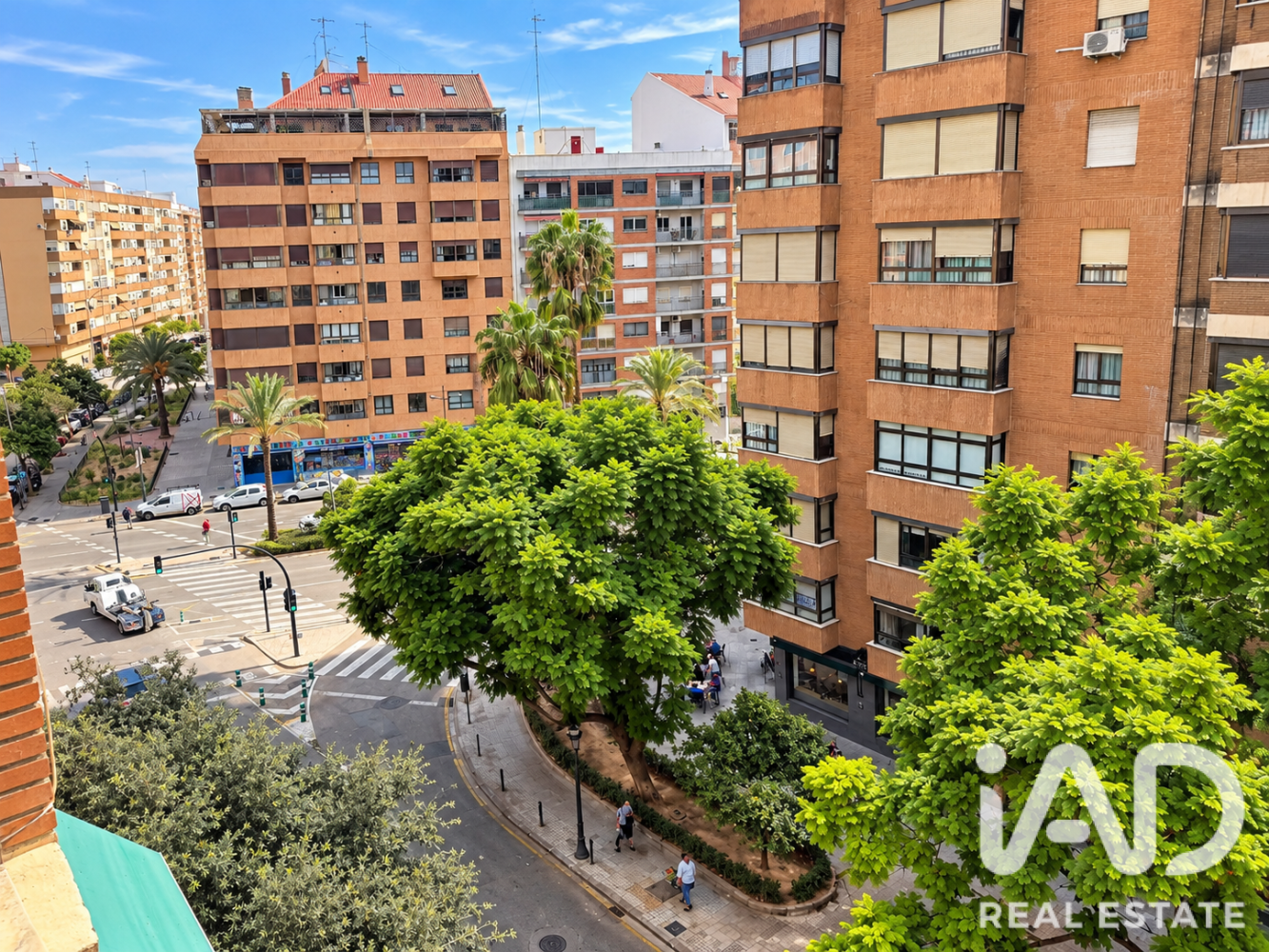 Apartment in Valencia, Spain 4 bedrooms, 118 sq.m. No. 198690