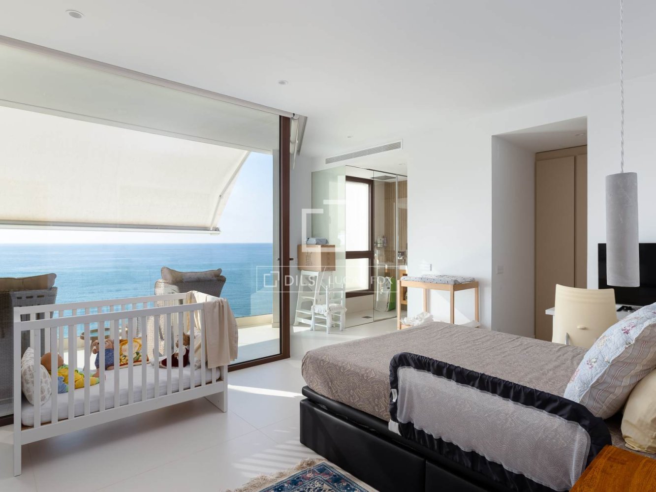 Villa a Sant Pol de Mar, Barcelona, Spagna 4 camere da letto, 375 mq. N° 197105
