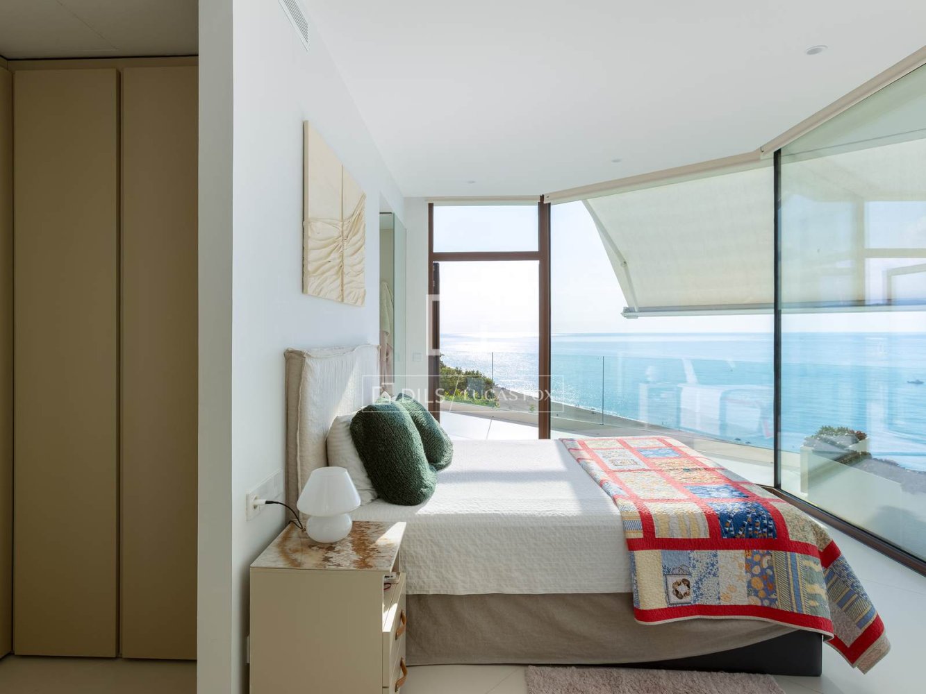 Villa a Sant Pol de Mar, Barcelona, Spagna 4 camere da letto, 375 mq. N° 197105