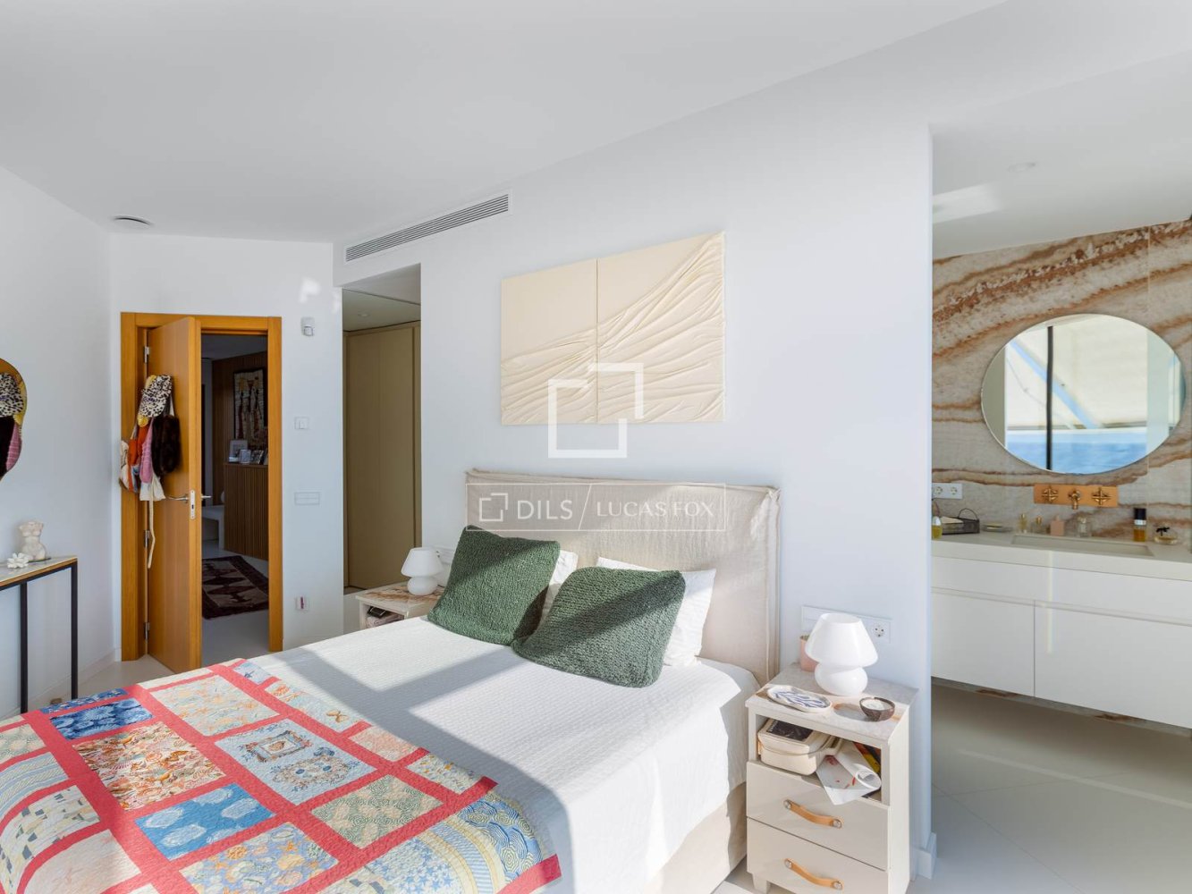 Villa a Sant Pol de Mar, Barcelona, Spagna 4 camere da letto, 375 mq. N° 197105