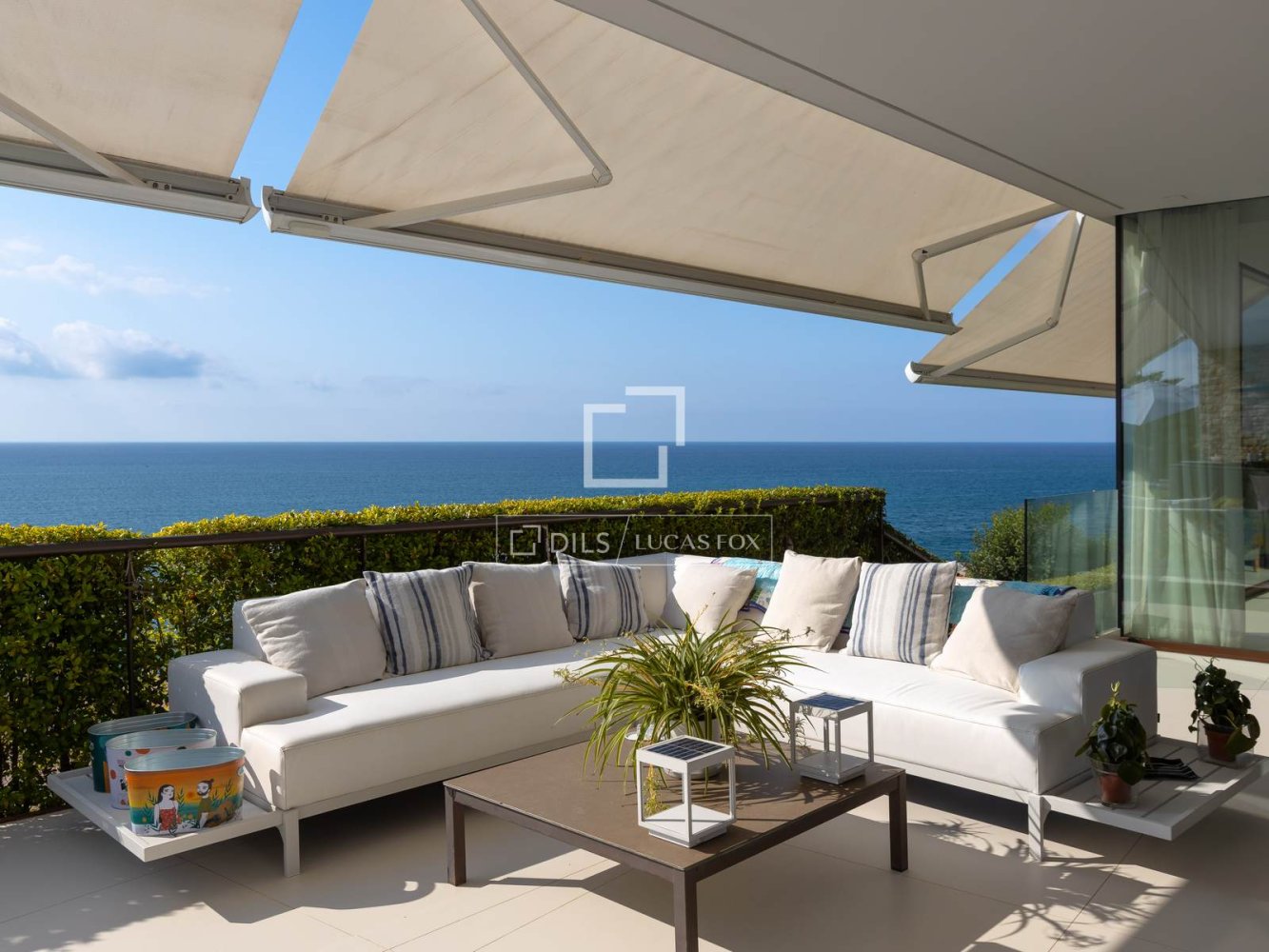Villa a Sant Pol de Mar, Barcelona, Spagna 4 camere da letto, 375 mq. N° 197105
