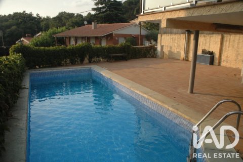House in Vallromanes, Barcelona, Spain 3 bedrooms, 202 sq.m. No. 199599