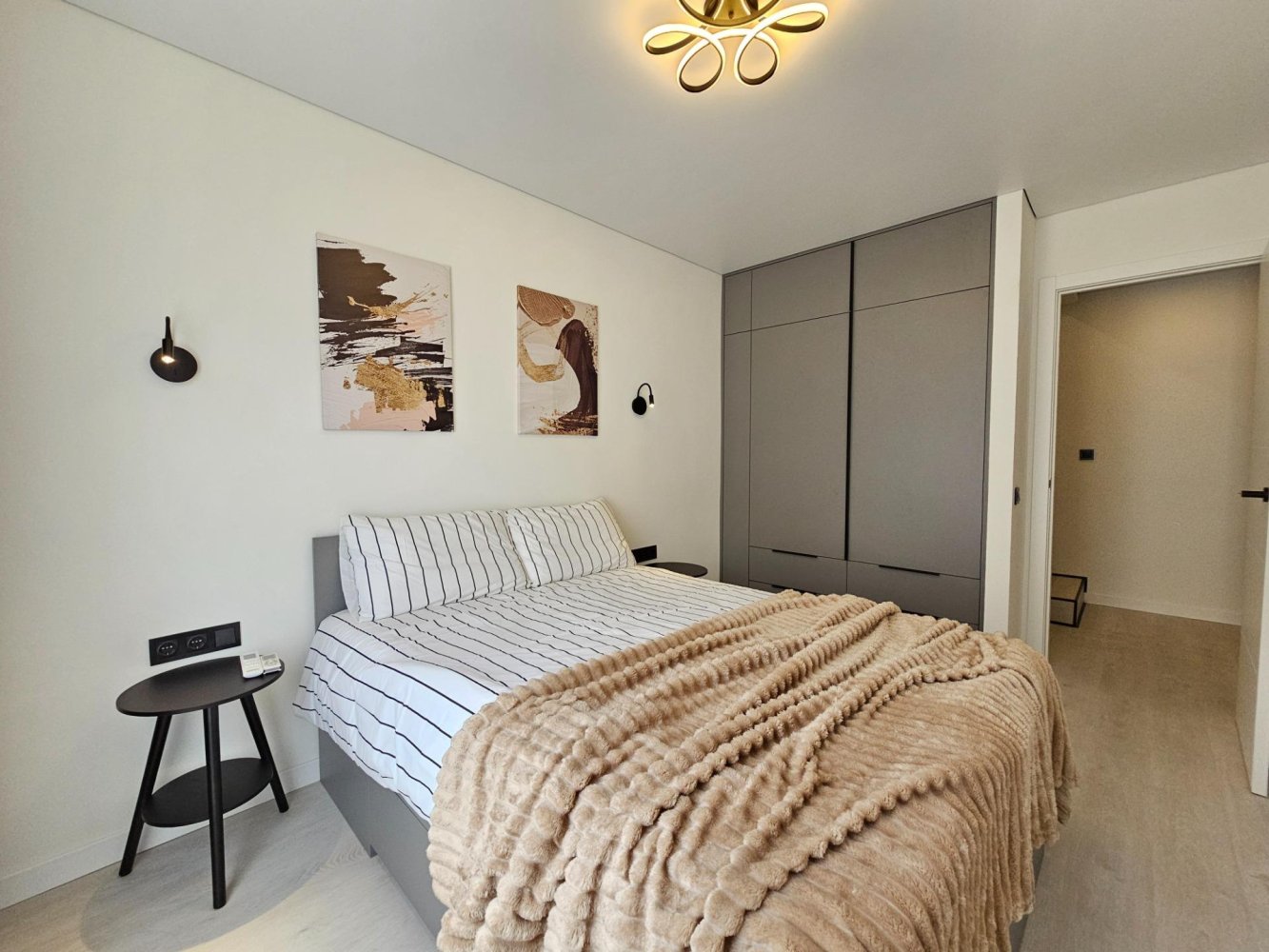 Bungalow a Torrevieja, Alicante, Spagna 2 camere da letto, 105 mq. N° 190475