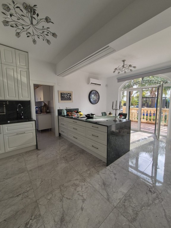 Finca Daya Vieja, Alicante, Spānijā 4 istabas, 230 m2 Nr. 199325