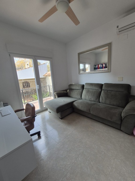 Finca Daya Vieja, Alicante, Spānijā 4 istabas, 230 m2 Nr. 199325