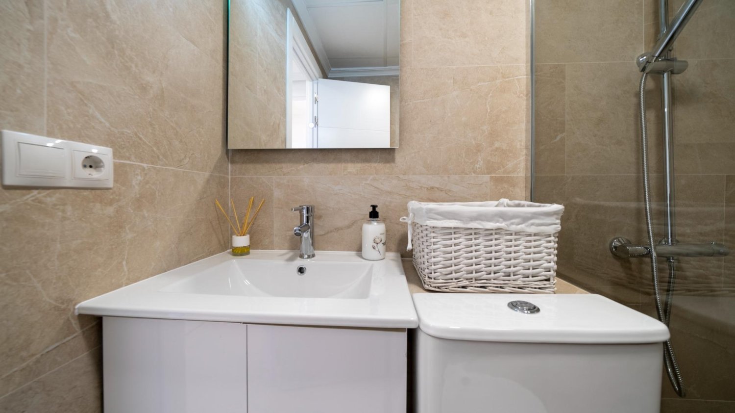 Penthouse w Villajoyosa, Alicante, Hiszpania 4 sypialnie, 268 mkw. nr 198502