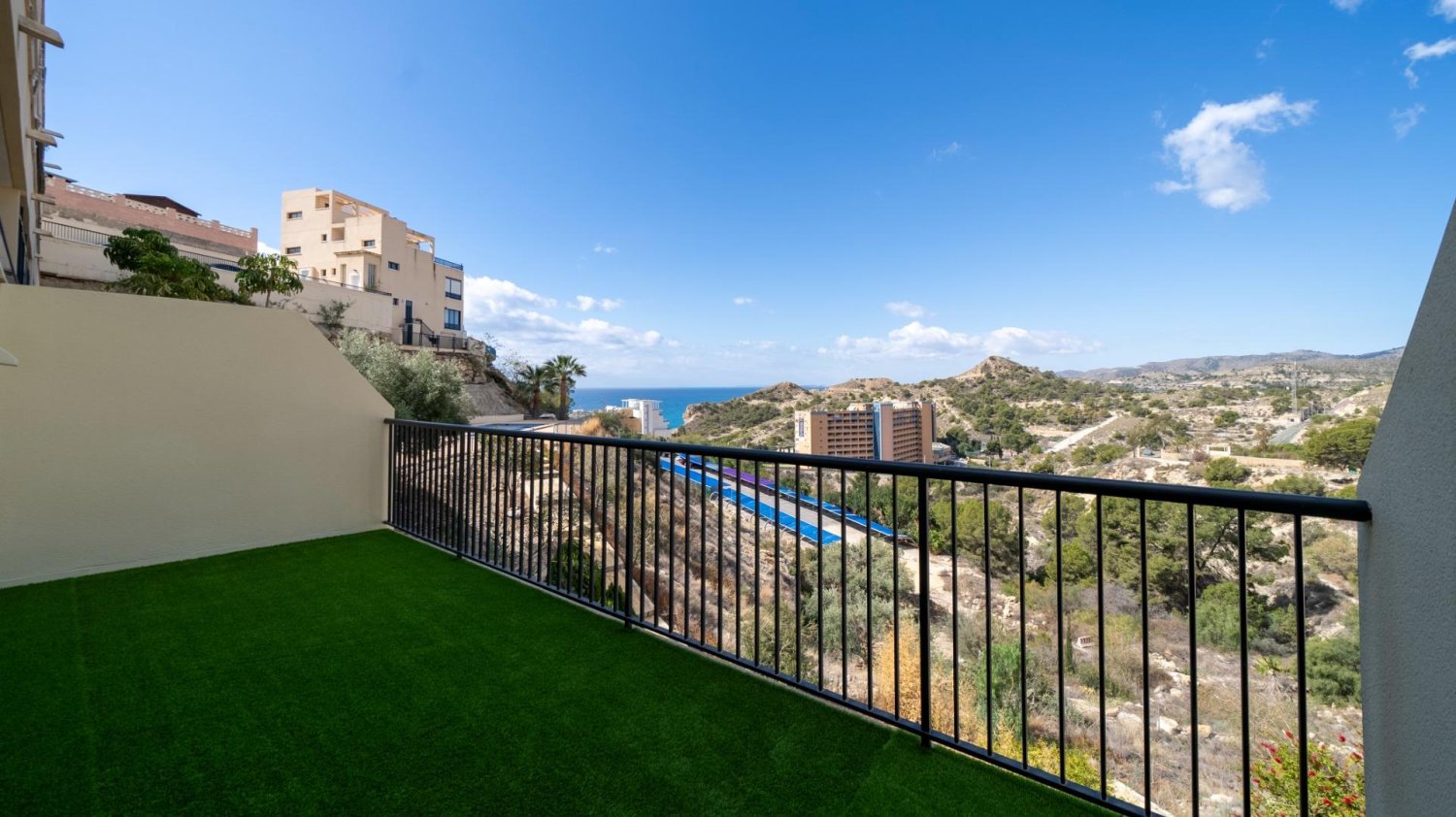 Penthouse w Villajoyosa, Alicante, Hiszpania 4 sypialnie, 268 mkw. nr 198502