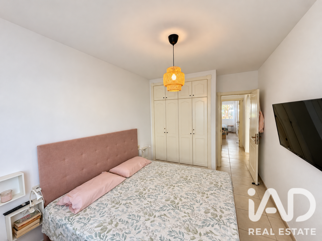 Apartment in Guia de Isora, Tenerife, Spain 2 bedrooms,  No. 199535