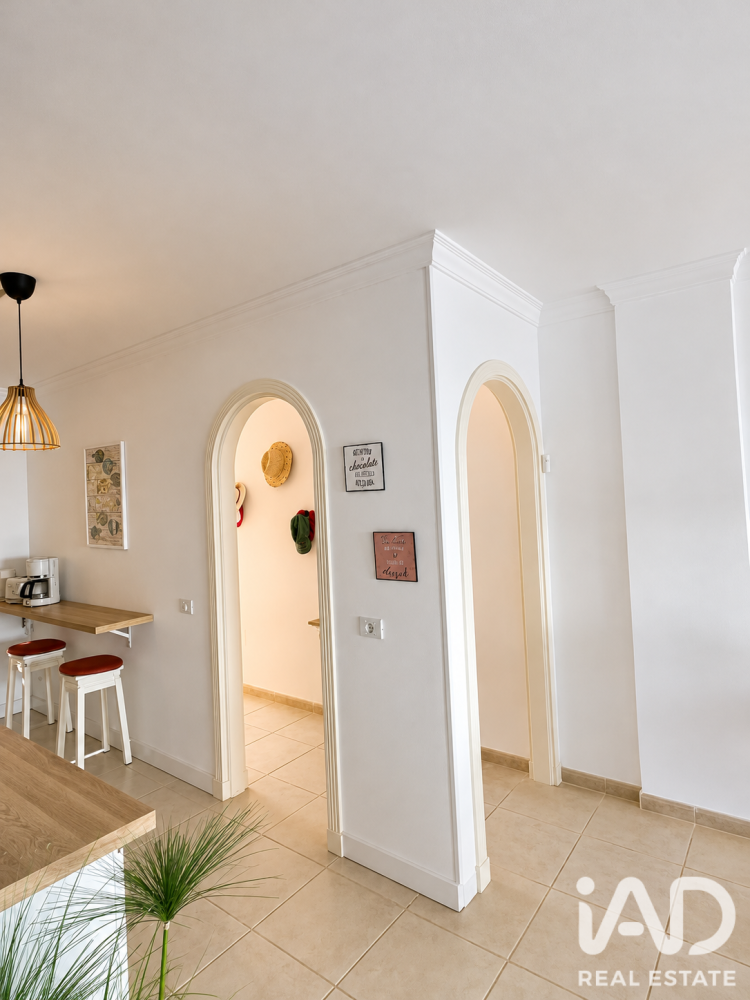 Apartment in Guia de Isora, Tenerife, Spain 2 bedrooms,  No. 199535