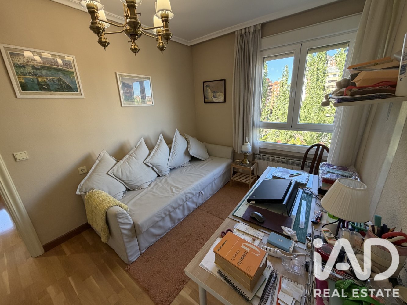 Apartamento en Valladolid, España 4 dormitorios, 149 m2 No. 197770