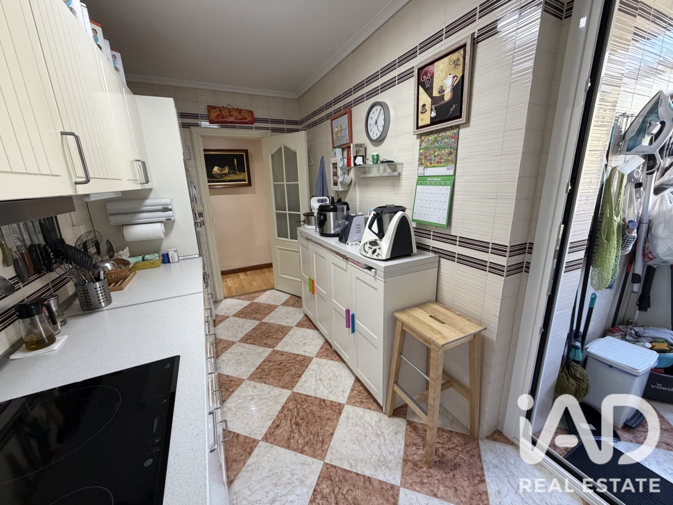 Apartamento en Valladolid, España 4 dormitorios, 149 m2 No. 197770