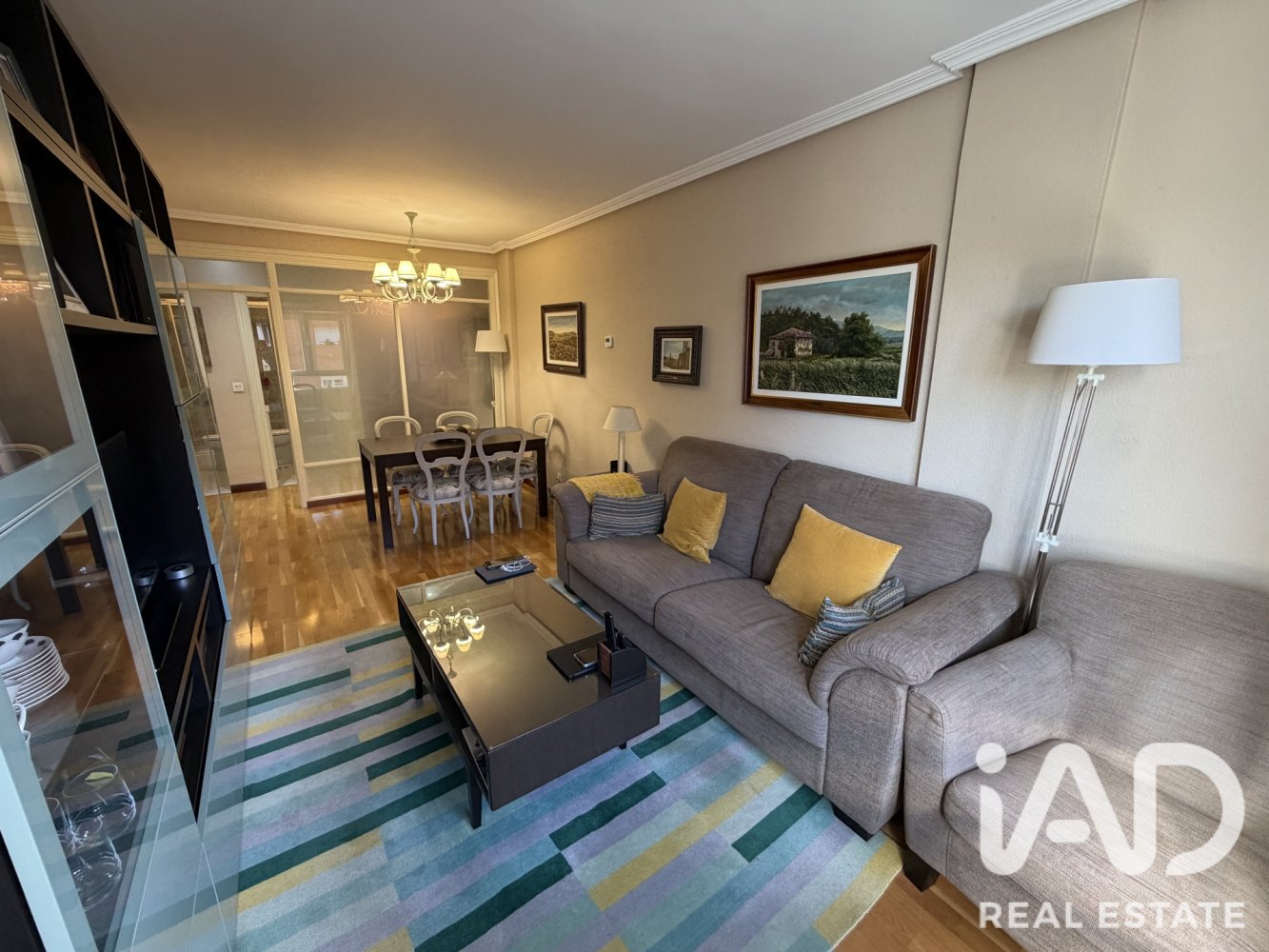 Apartamento en Valladolid, España 4 dormitorios, 149 m2 No. 197770