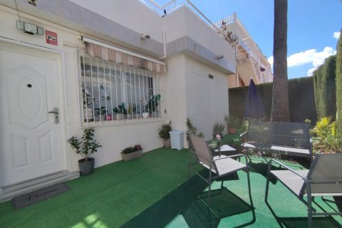 House in Torrevieja, Alicante, Spanien 3 Schlafzimmer, 75 m2 Nr. 197134