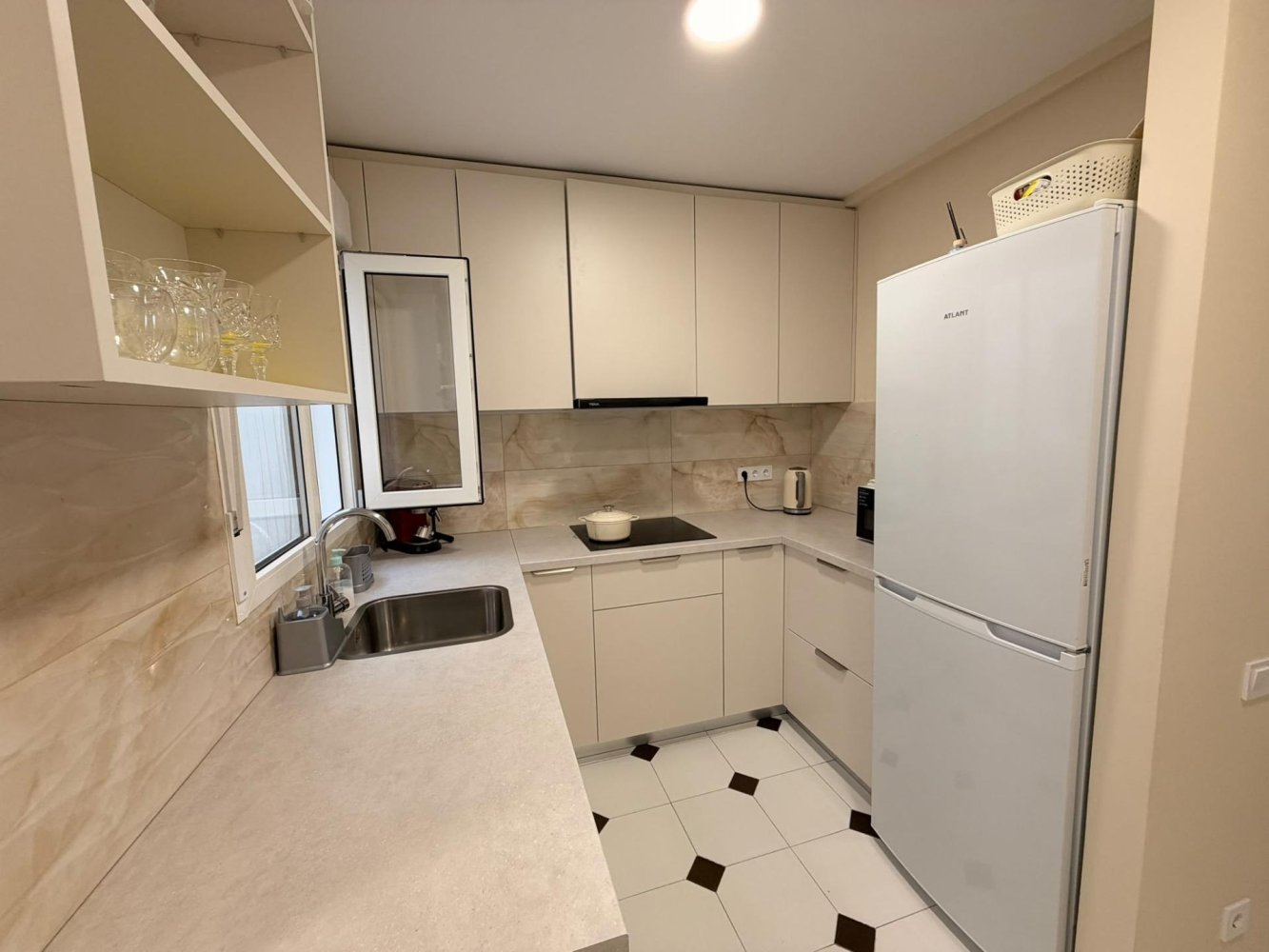 Apartamento en Torrevieja, Alicante, España 3 dormitorios, 90 m2 No. 199863