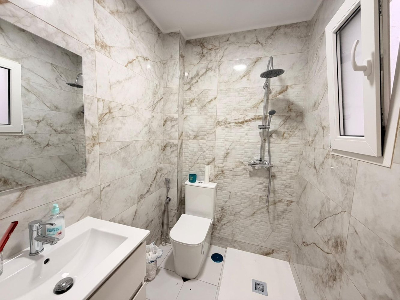 Apartamento en Torrevieja, Alicante, España 3 dormitorios, 90 m2 No. 199863