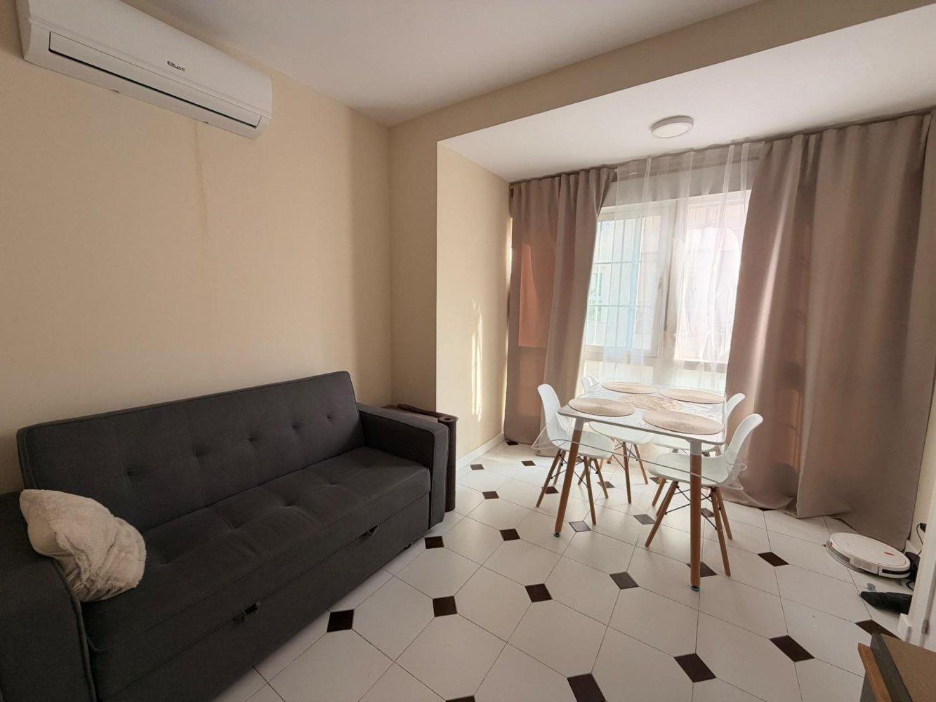 Apartamento en Torrevieja, Alicante, España 3 dormitorios, 90 m2 No. 199863