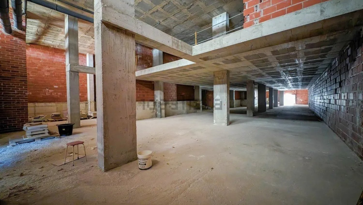 Commercial property in Calpe, Alicante, Spain 950 sq.m. No. 197310