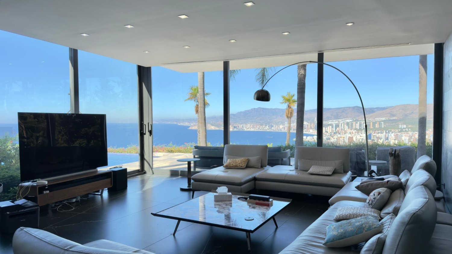 Villa en Benidorm, Alicante, España 5 dormitorios, 619 m2 No. 197041