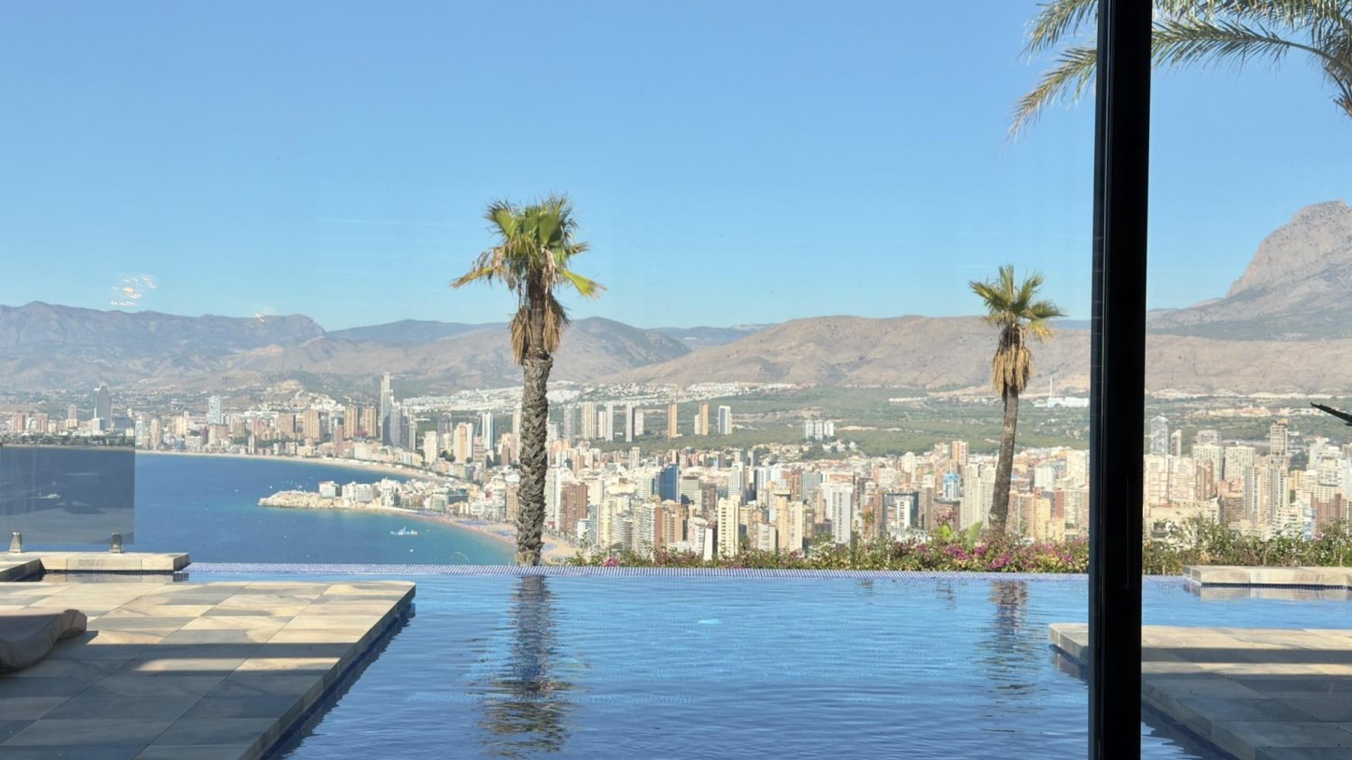 Villa en Benidorm, Alicante, España 5 dormitorios, 619 m2 No. 197041