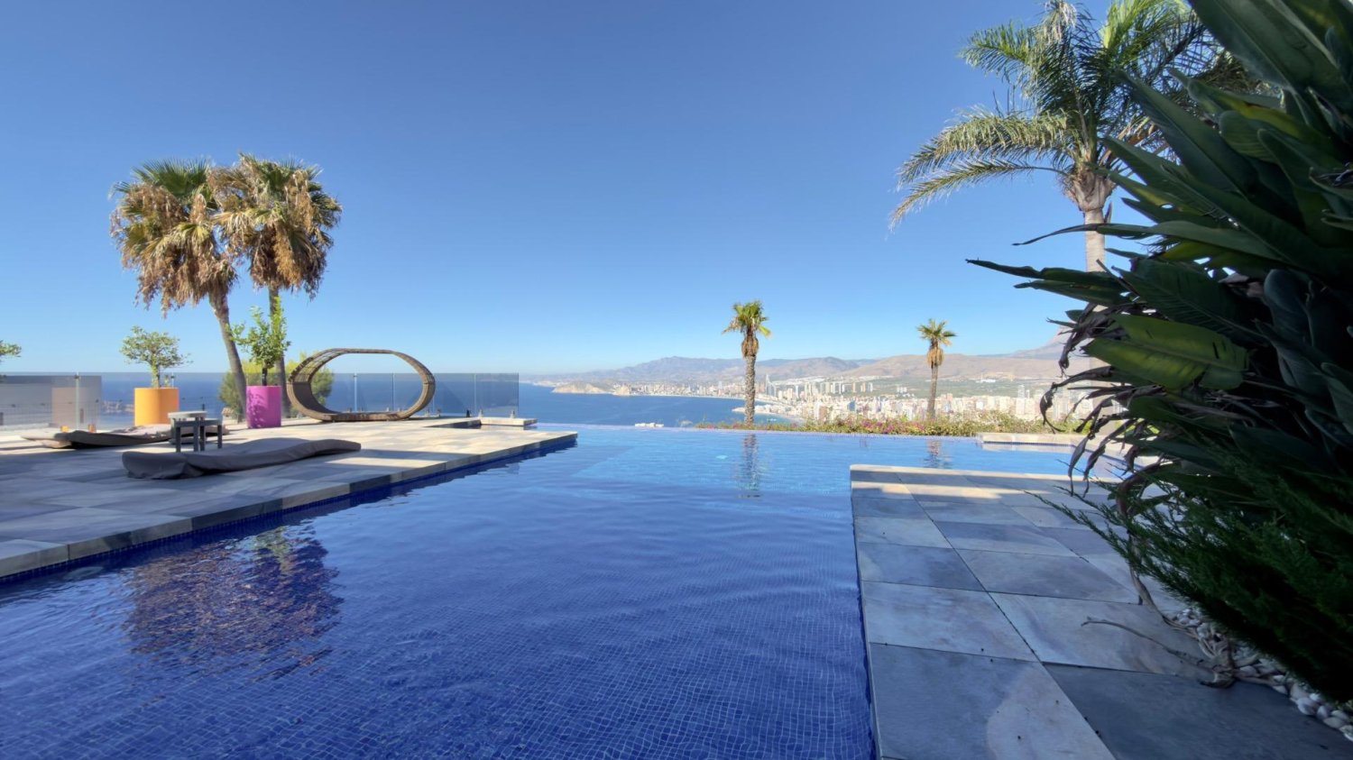 Villa en Benidorm, Alicante, España 5 dormitorios, 619 m2 No. 197041