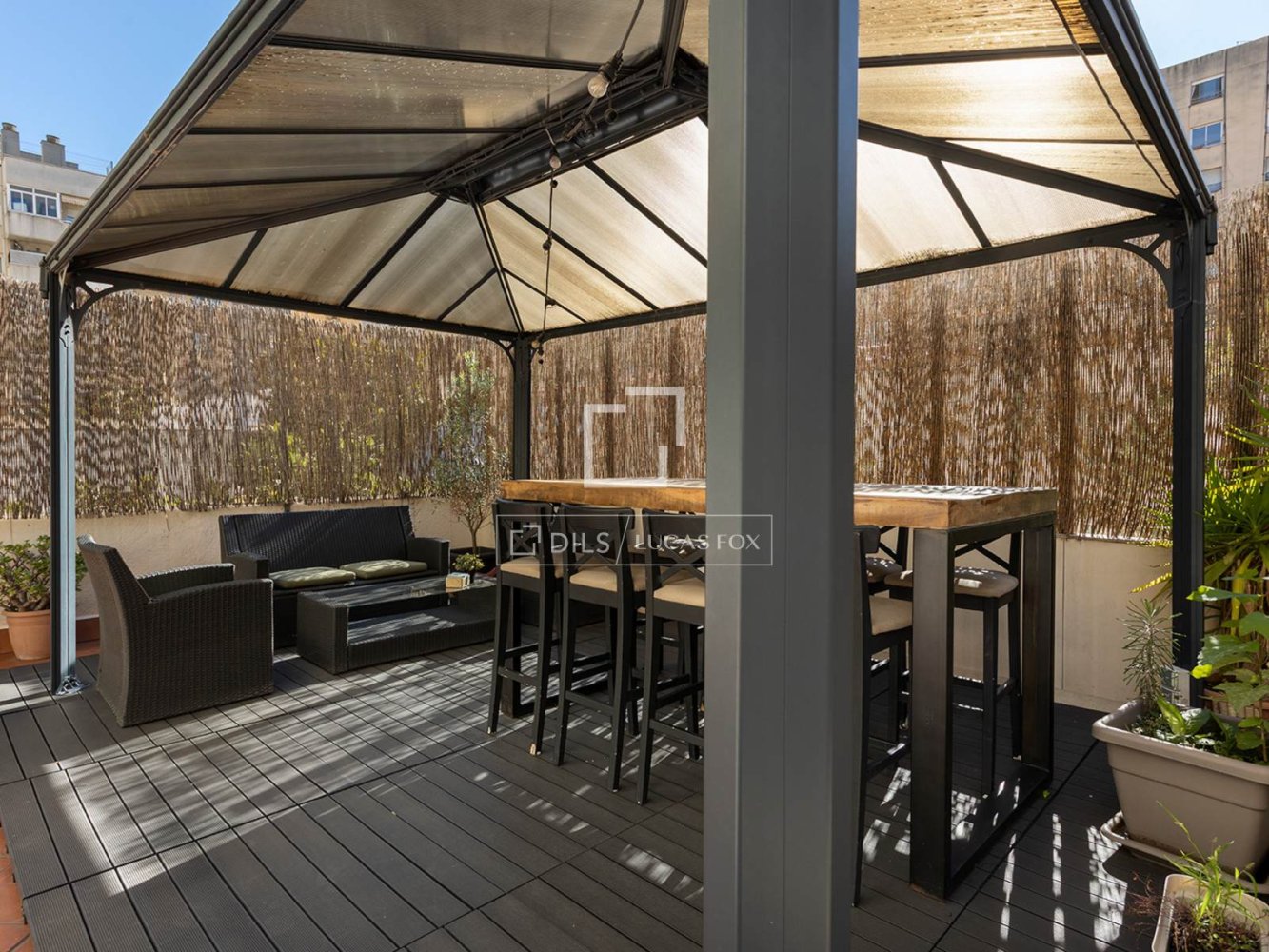 Wohnung in Barcelona, Spanien 2 Schlafzimmer, 82 m2 Nr. 199998