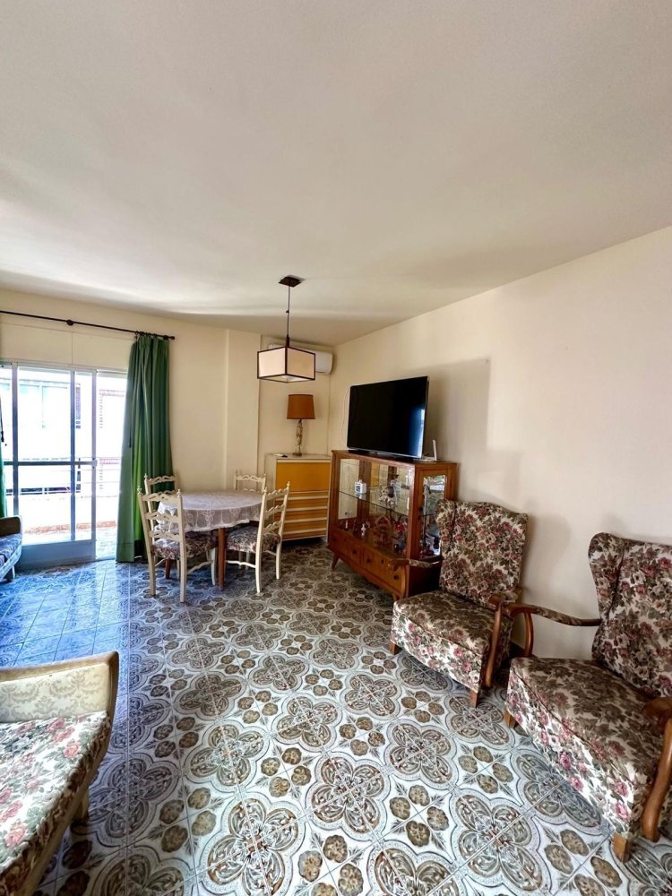 Apartamento en Torrevieja, Alicante, España 3 dormitorios, 93 m2 No. 199812