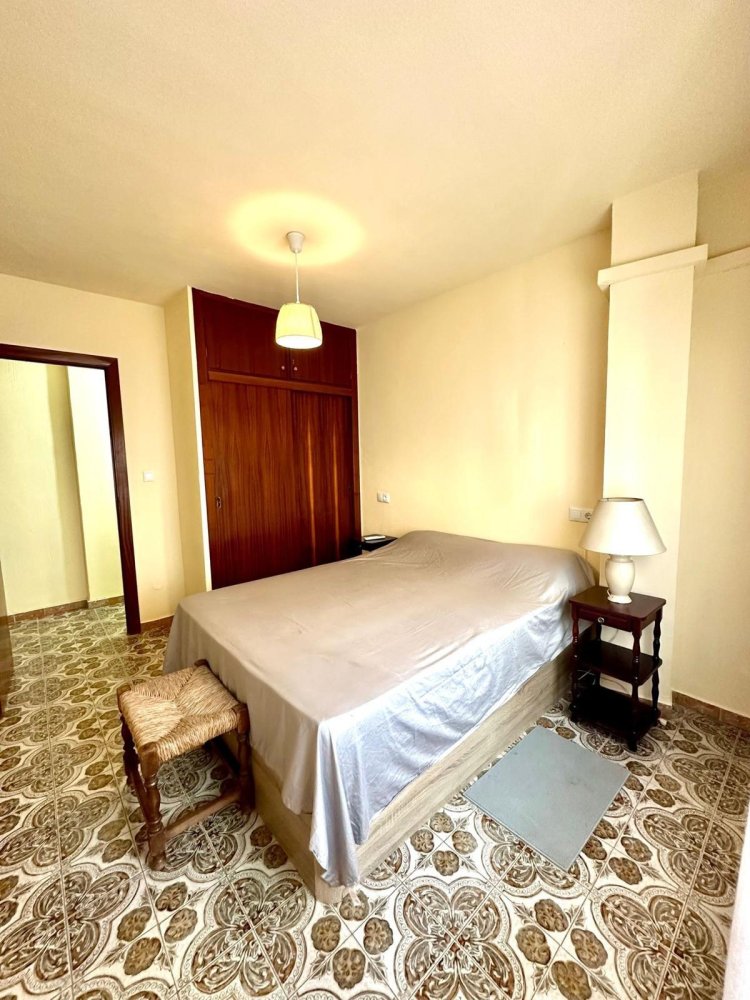 Apartamento en Torrevieja, Alicante, España 3 dormitorios, 93 m2 No. 199812