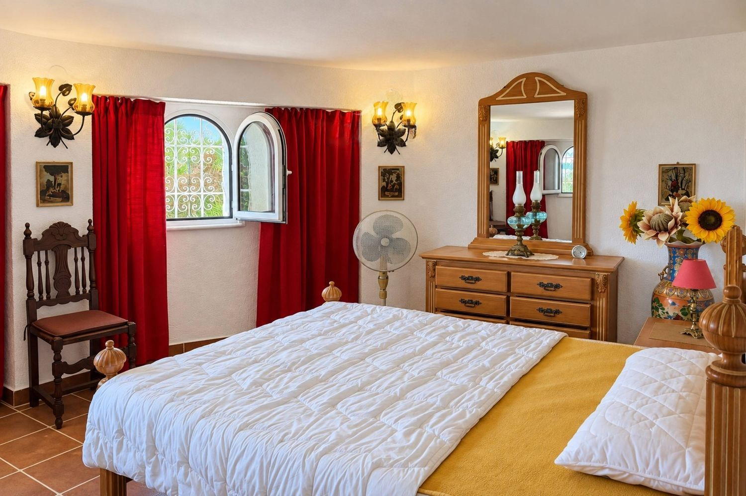 Villa a Javea, Alicante, Spagna 4 camere da letto, 207 mq. N° 198216