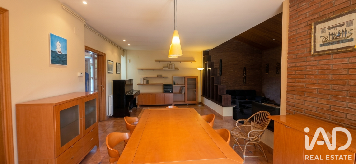 Māja Olerdola, Barcelona, Spānijā 4 istabas, 475 m2 Nr. 197712