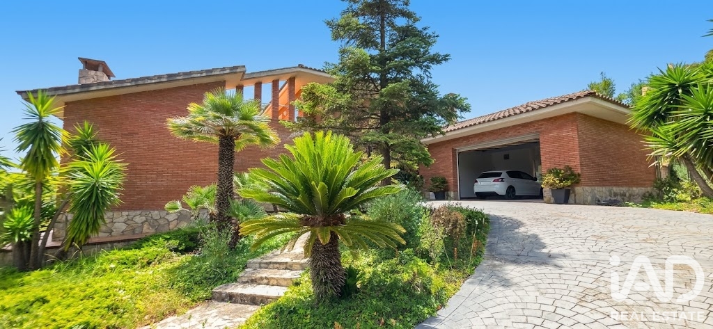 Māja Olerdola, Barcelona, Spānijā 4 istabas, 475 m2 Nr. 197712