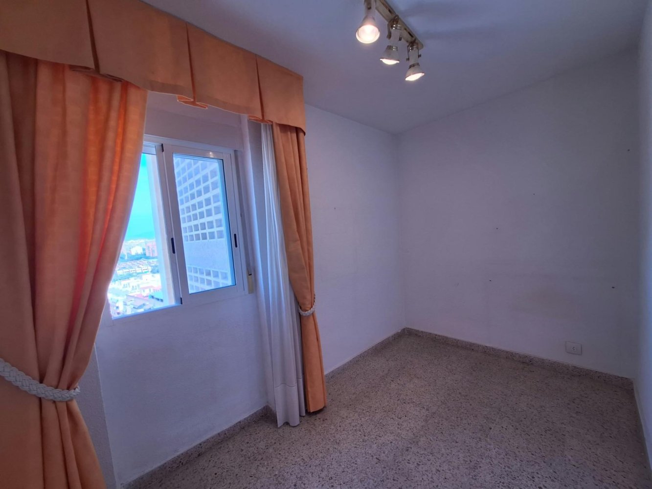 Dzīvoklis Alicante, Spānijā 1 istaba, 104 m2 Nr. 199186