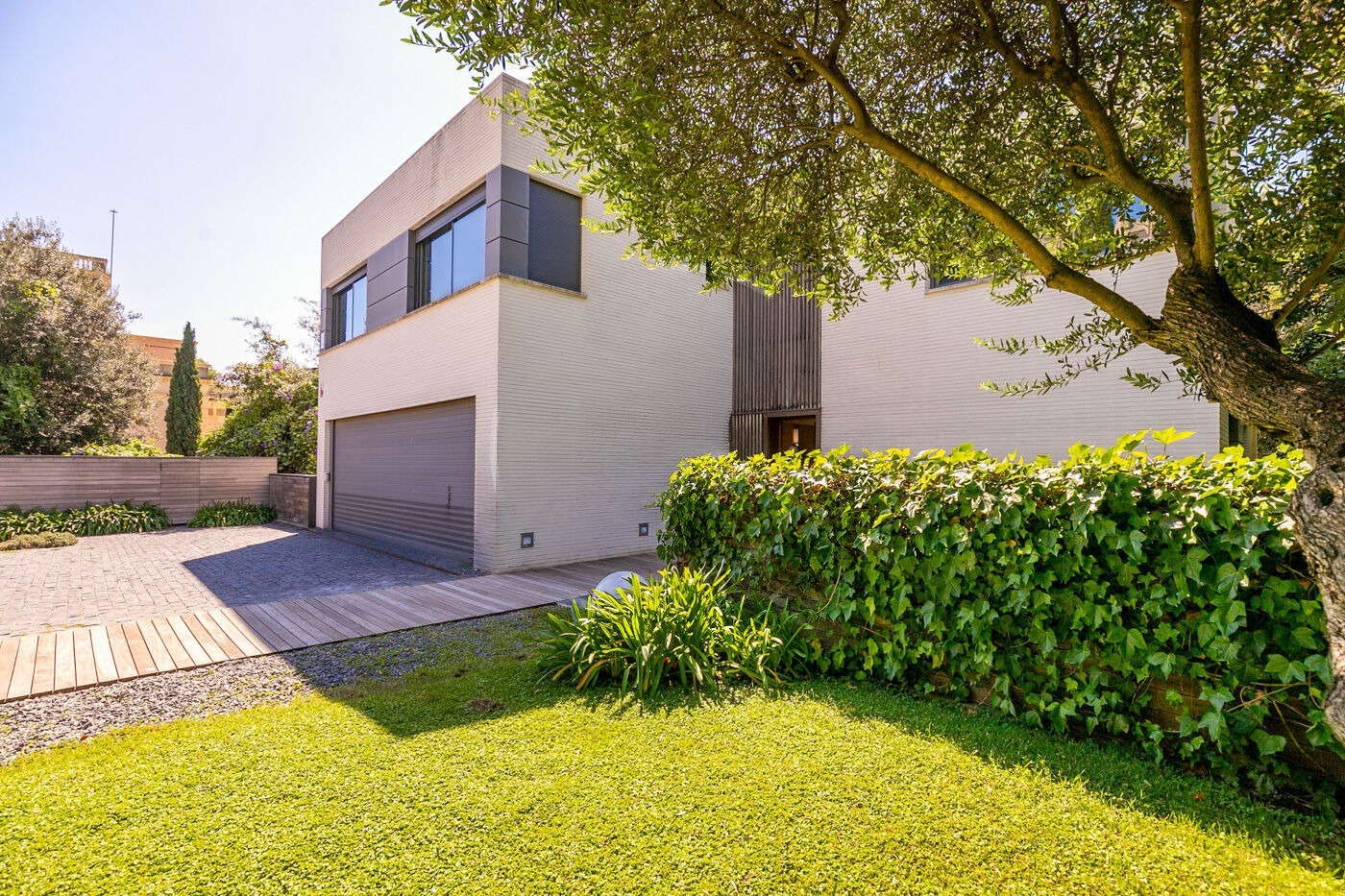 Māja Barcelona, Spānijā 7 istabas,  Nr. 197058