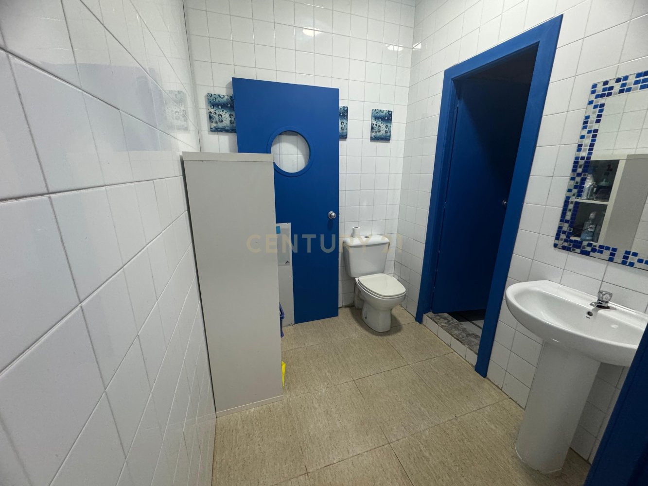 Commercial property in Sant Joan Despi, Barcelona, Spain 2 bedrooms, 53 sq.m. No. 199202