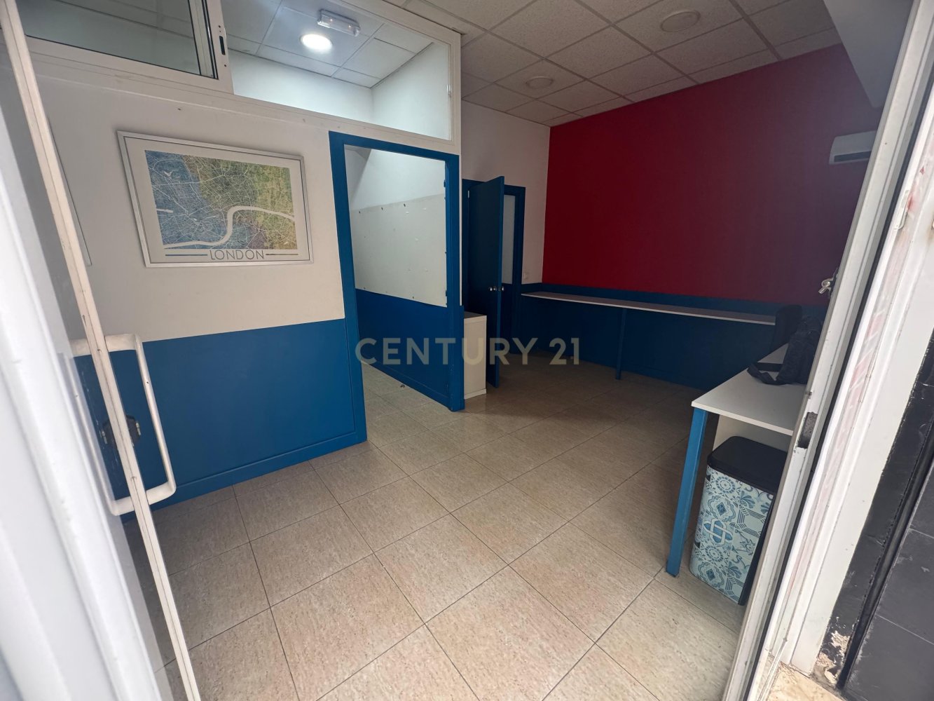 Commercial property in Sant Joan Despi, Barcelona, Spain 2 bedrooms, 53 sq.m. No. 199202