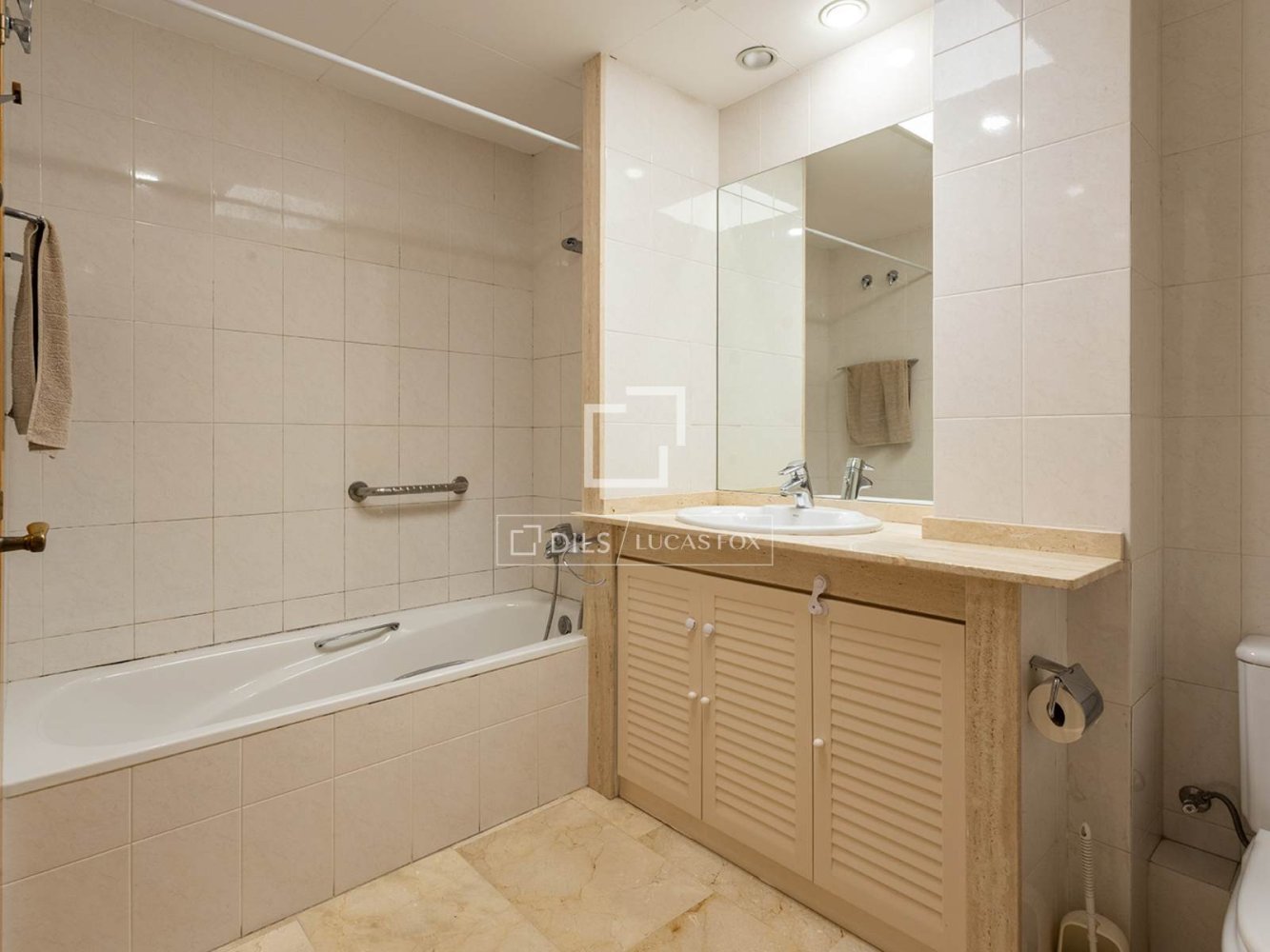 Appartamento a Barcelona, Spagna 2 camere da letto, 70 mq. N° 197618