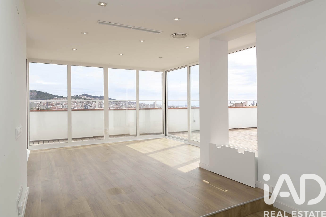 Dzīvoklis Barcelona, Spānijā 3 istabas, 130 m2 Nr. 197705