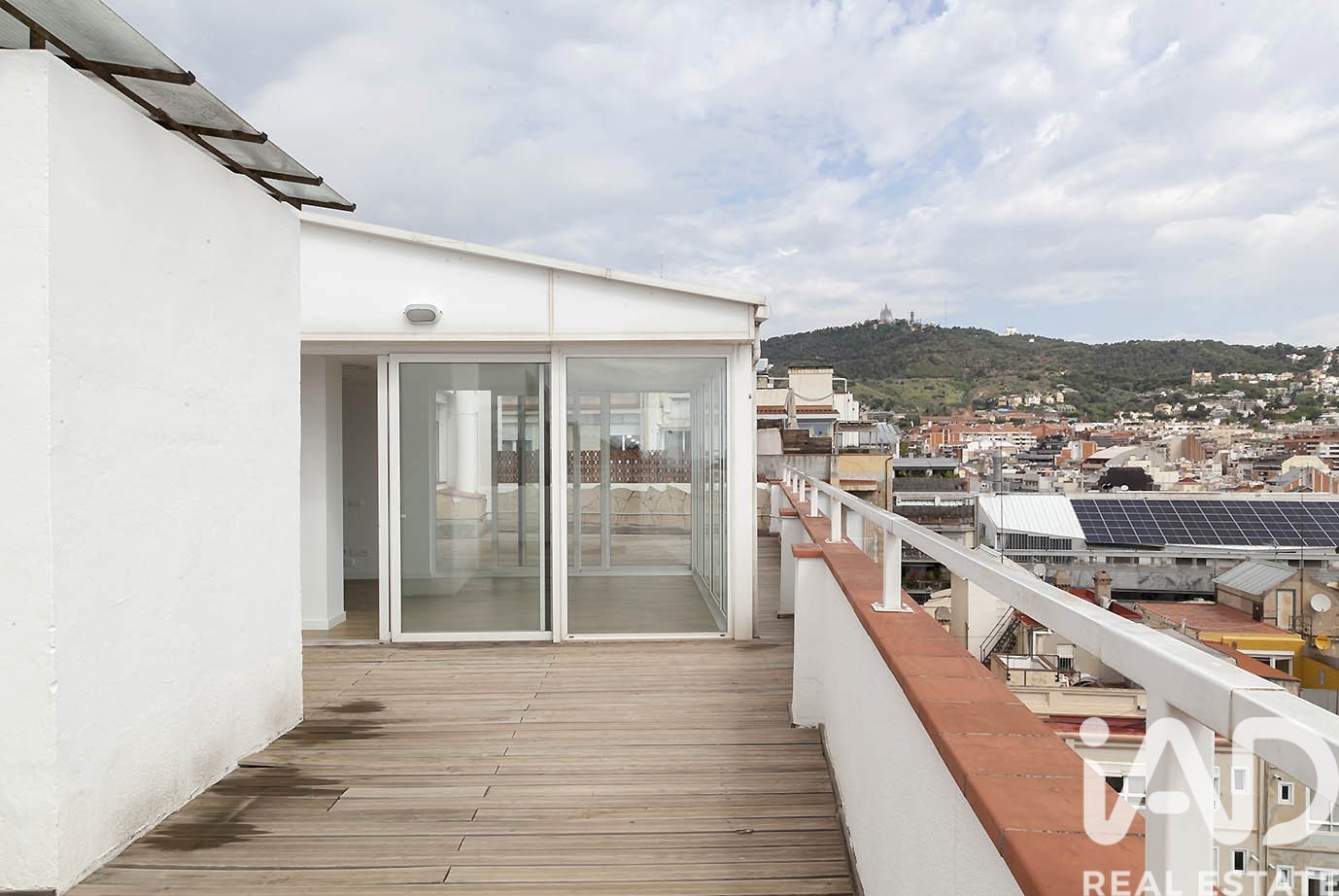 Dzīvoklis Barcelona, Spānijā 3 istabas, 130 m2 Nr. 197705