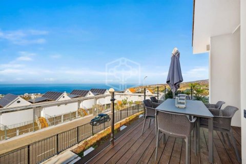 Villa in Adeje, Tenerife, Spain 3 bedrooms, 241 sq.m. No. 199261